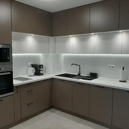 Deluxe 3 * Saints Constantine and Helena